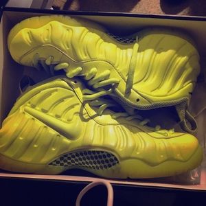 Foamposits