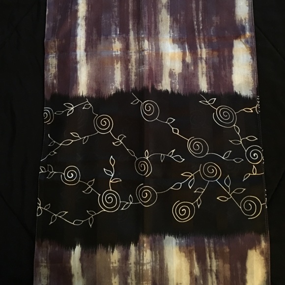 Scarf - Picture 2 of 4