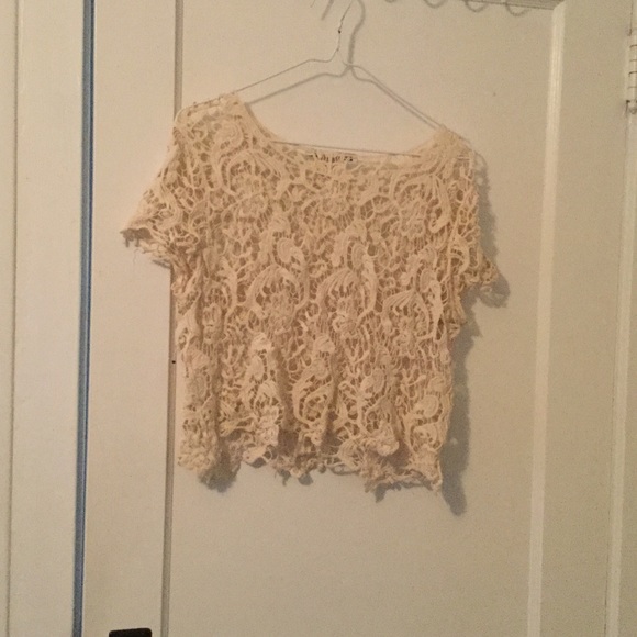 Cropped shirt