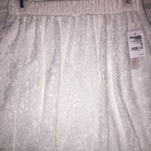 Charlotte Russe cream skirt