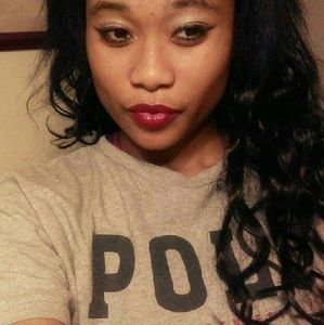 Meet your Posher, Alanna