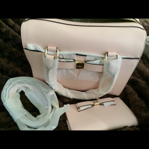 SOLD👛💃🏼 - Picture 4 of 4