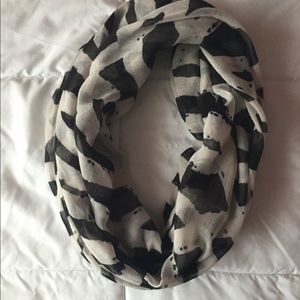 Soft black and white designed scarf