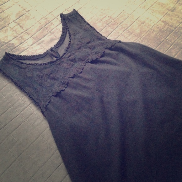Navy Hollister Tank for Sale!