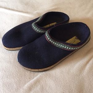 L.L Bean clogs