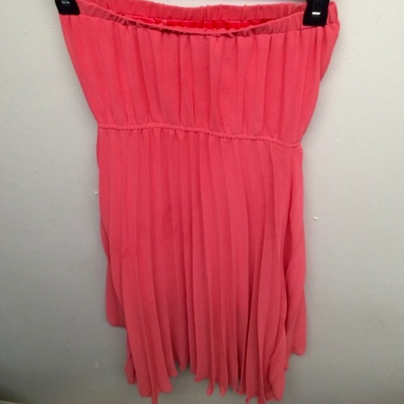 High Low Coral Strapless Dress - Picture 4 of 4