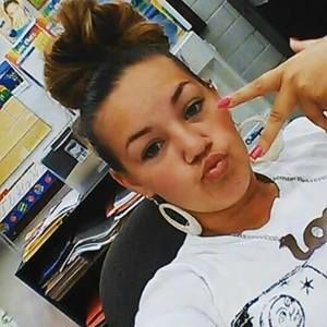 Meet your Posher, Keeley