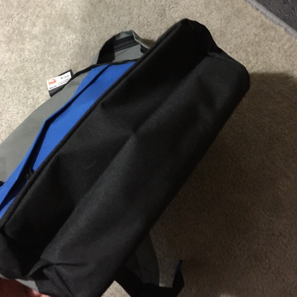 Element back pack - Picture 3 of 3