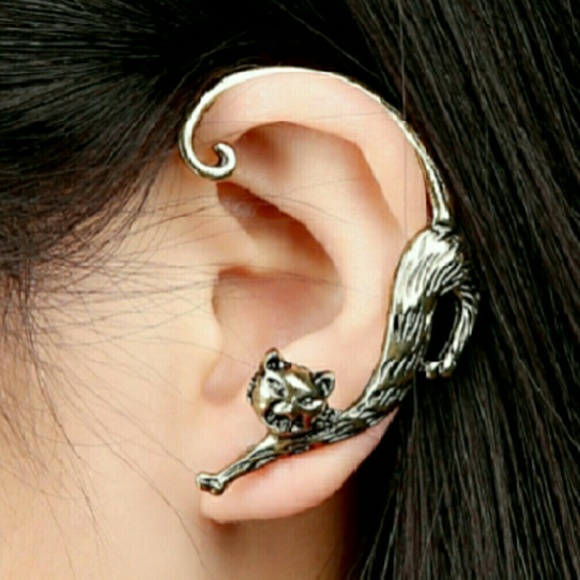 Cat earring cuff*
