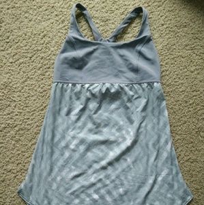 Lululemon top