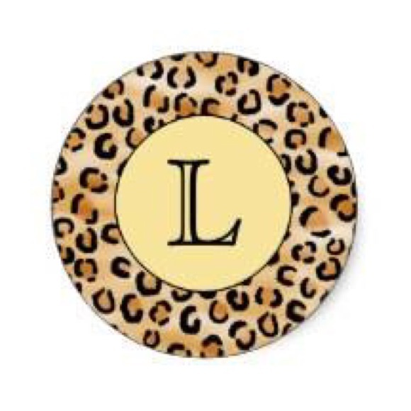 Meet your Posher, Elaina