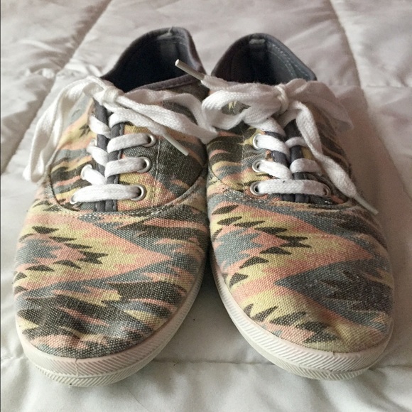 Slightly used, grey, yellow, light peach shoes