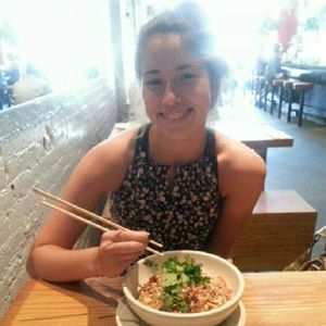 Meet your Posher, Nicole