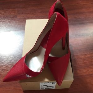 Brand New Zara Basic Collection high heels sz 9