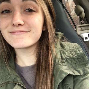 Meet your Posher, Natalie