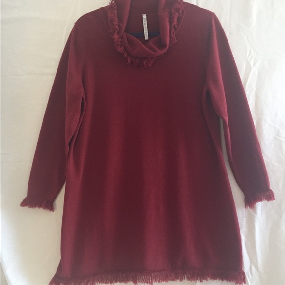 Cowl neck sweater tunic. Leo & Nicole. Size 2X.