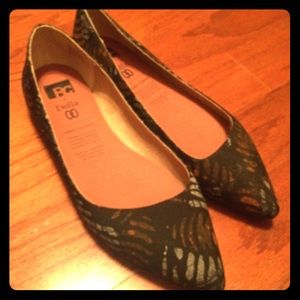 BC pointed toe flats- Size 9