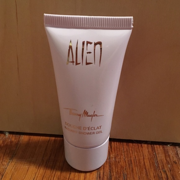 Alien Thierry Mugler shower gel brand new