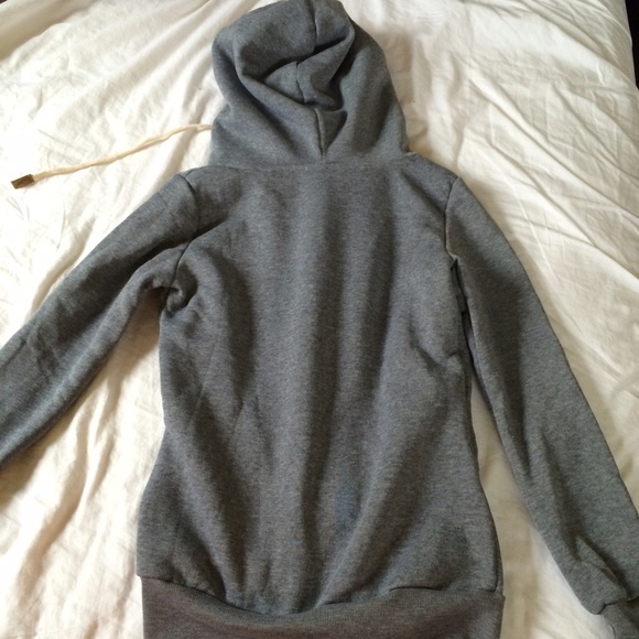 NWT Gray Front Zip Hoodie - Picture 3 of 4