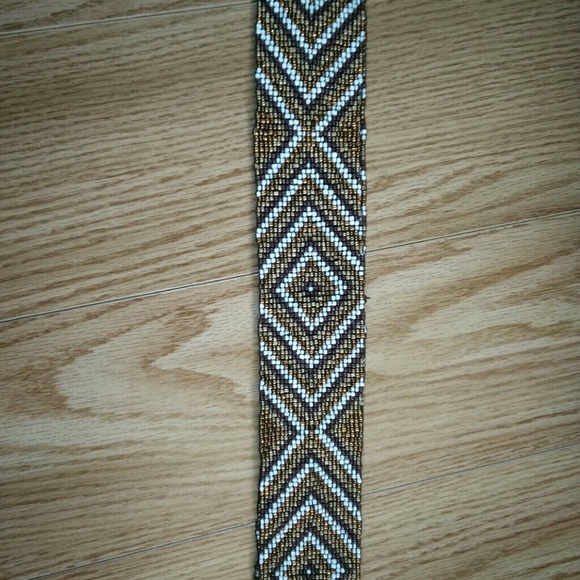 NWOT Anthropologie beaded stretch belt