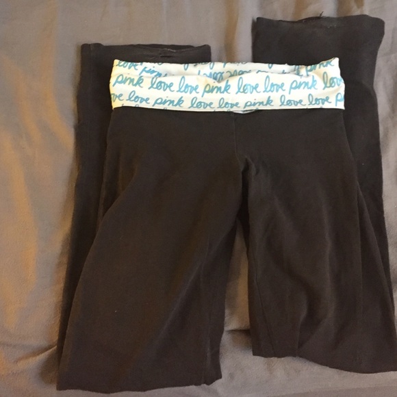 VS yoga pants