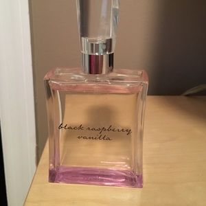 Bath&Body Works black raspberry vanilla body mist