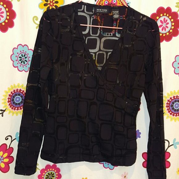 Fun Mod 60s style black sheer top NY & Company!!