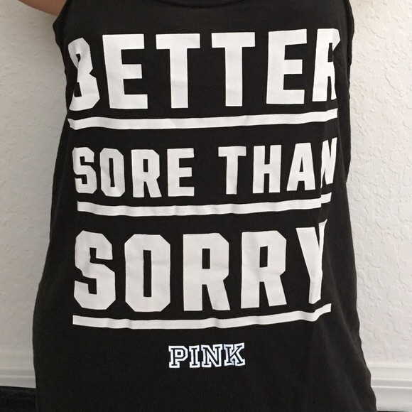 VS pink tank