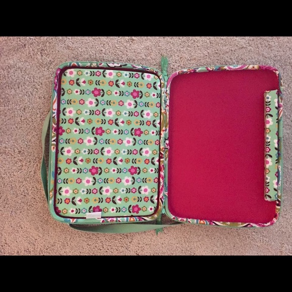 Vera Bradley laptop case - Picture 2 of 2