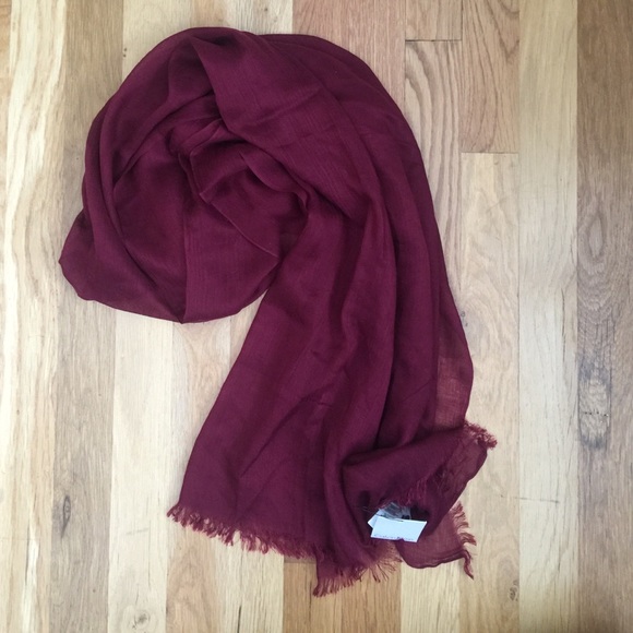 Calvin Klein Accessories - CALVIN KLEIN scarf