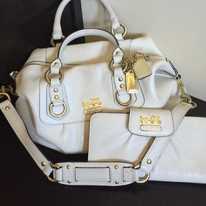 A Coach purse, and a Coach wallet !