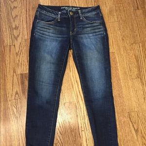 American Eagle Super Stretch Cropped Jeans