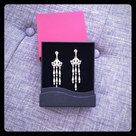 Beautiful Sworovski Crystal Chandelier Earings