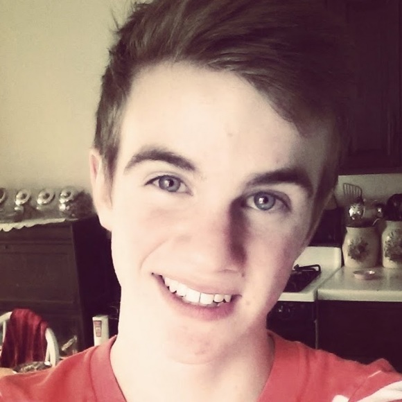 Meet your Posher, Adam - Picture 1 of 1