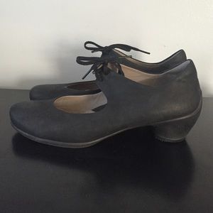 ECCO Mary Janes Size 10 Eu 41