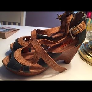 NEW Miz Mooz wedges