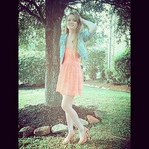 Meet your Posher, Hayley