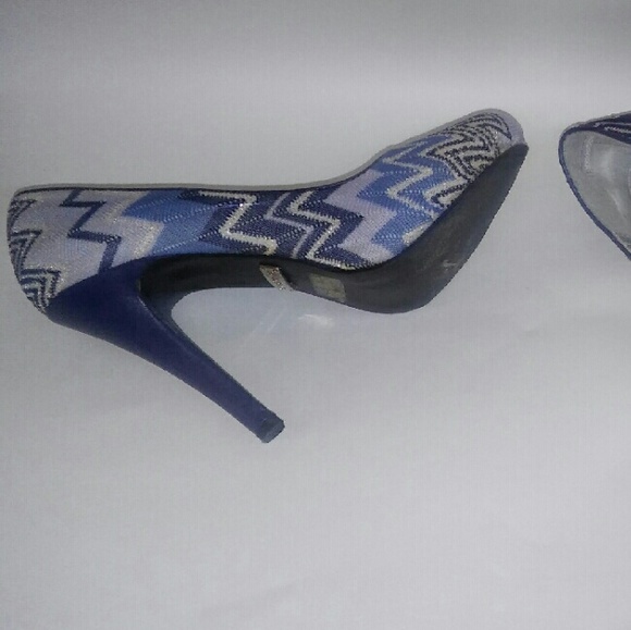 Stillettos - Picture 4 of 4