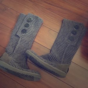 Authentic Knit Gray Ugg Boots size 6