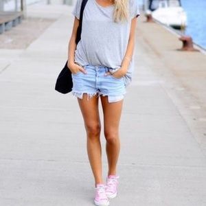 Pink converse