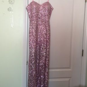 Sparkly pink prom dress