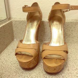 😍super comfortable baker wedges