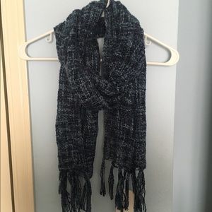Blue knit scarf