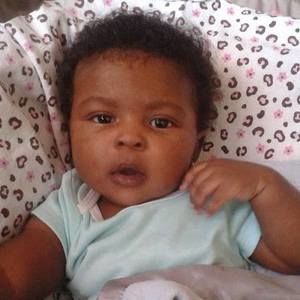 Meet your Posher, Monique