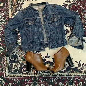 Dark wash Banana Republic denim jakcet