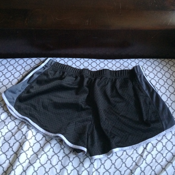Running Shorts - Picture 2 of 3
