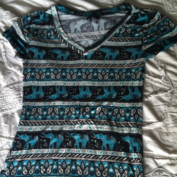 Rue 21 'Blue Elephant' v-neck t-shirt