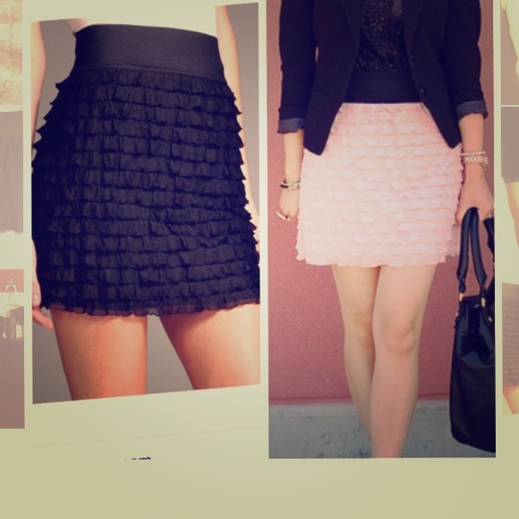 💎Express black ruffled skirt! 💎