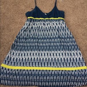 Mid-thigh length dress