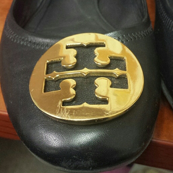 Tory Burch Reva Flats - Picture 2 of 4